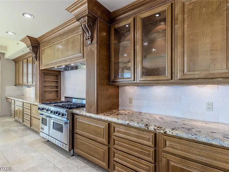 9103 Alta Dr #703 — Photo 10