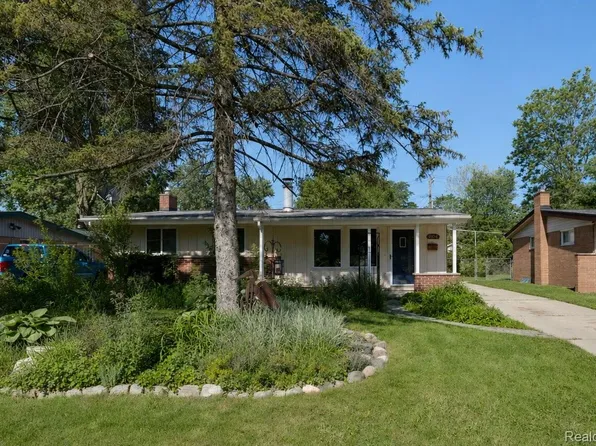 9101 Merriman Rd, Livonia, MI 48150