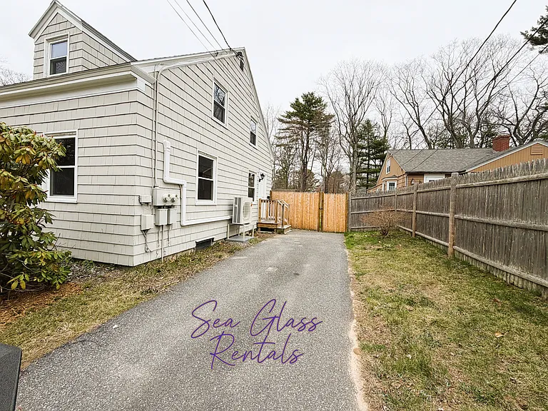 Curtis St — Photo 19