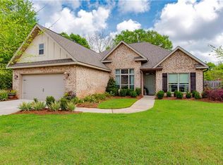 526 Calibre St, Fairhope, AL 36532