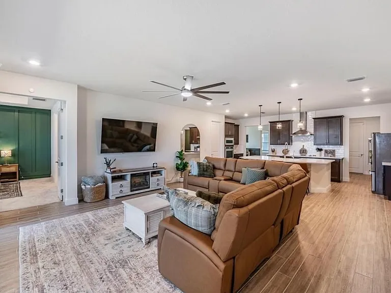 7474 Sea Manatee St — Photo 24