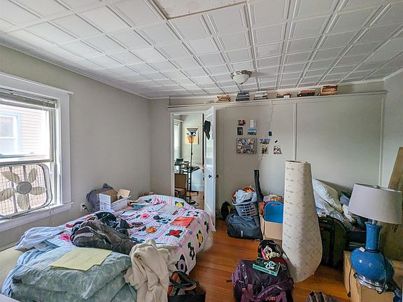 5th image of 721 Massachusetts Ave #9