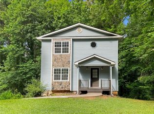 195 Splitwood Ln, Fairburn, GA 30213