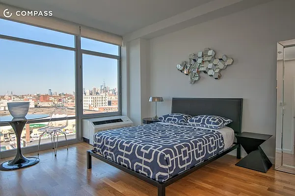 Rented by Compass | media 43