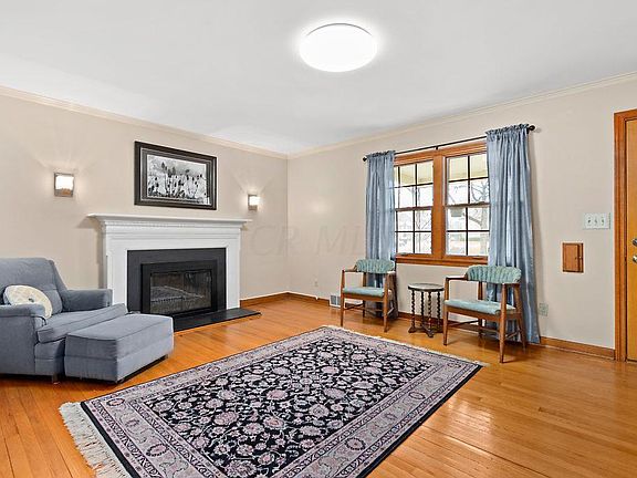 5th image of 51 E North Broadway St