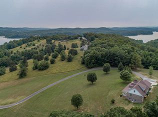 1250 Bowman Bend Rd, Harriman, TN 37748