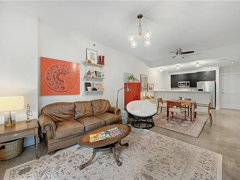 905 Juniper St NE #309 — Photo 11