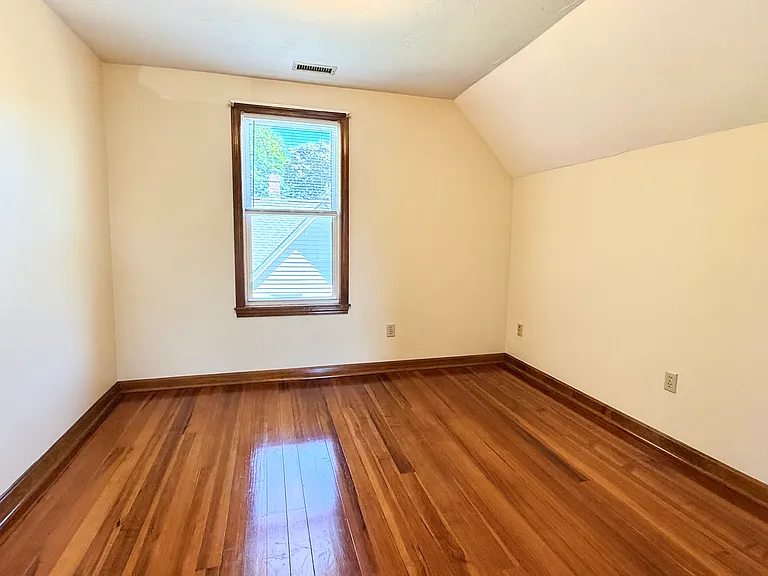 132 Coburn Ave #3 — Photo 2