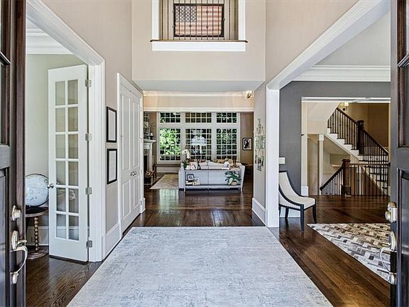 5th image of 4453 Mount Paran Pkwy NW