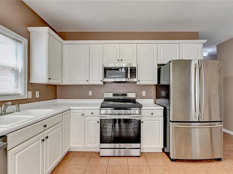 2899 Savannah Walk Ln — Photo 13
