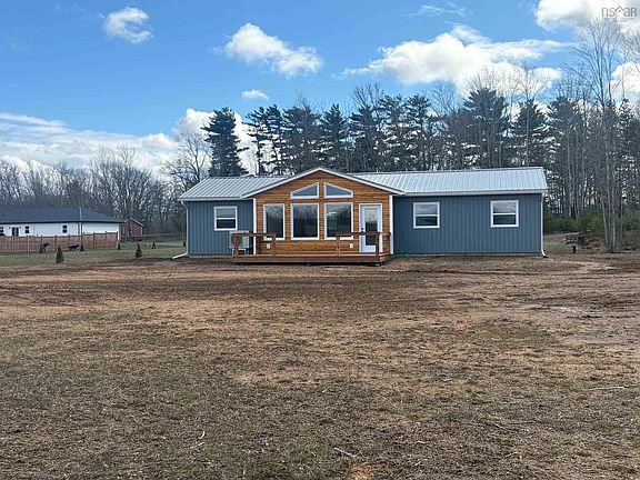 2nd image of 668 Whitman Rd