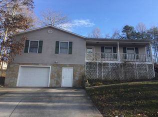 218 Abby Ln, Jacksboro, TN 37757