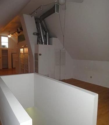2nd image of 1817 N Bissell St #3F