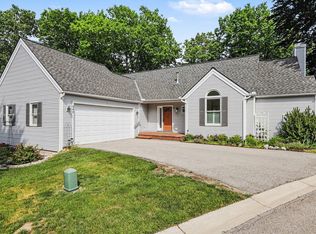 542 Heritage Dr, Ann Arbor, MI 48105