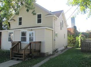 7 7th St NW, Mason City, IA 50401