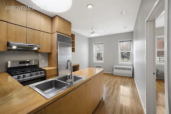 Rented by Corcoran | media 14
