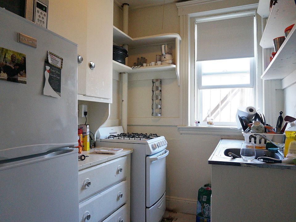 2nd image of 1191 Boylston St APT 52