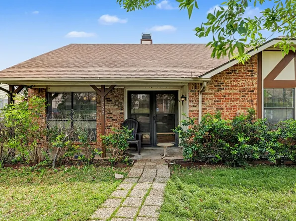 1722 Uvalde St, Mesquite, TX 75150