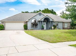 1503 S Countryside Cir, Rogers, AR 72758