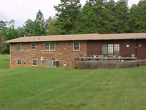 5th image of 185 Wilton Ln