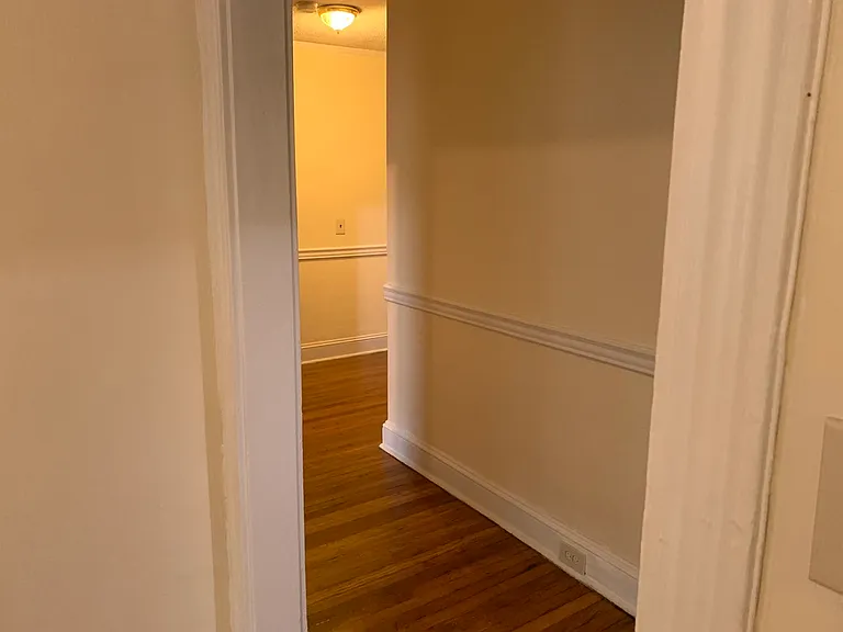 360 Riverway #4 — Photo 5