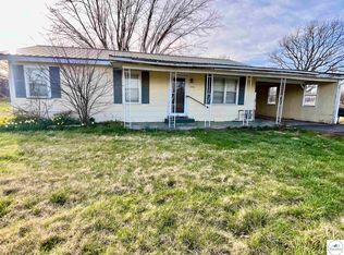 15986 Highway N Hwy, Stover, MO 65078
