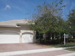 4348 SW 195th Ter, Miramar, FL 33029