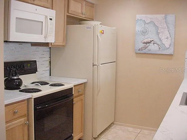 2 bed, 2.0 bath, 1311 sqft, $1,800 — Photo 4
