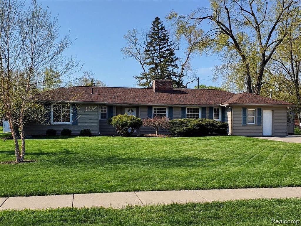 8343 Grays Dr, Grosse Ile, MI 48138 Zillow