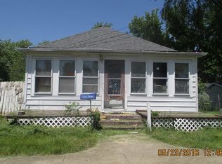 229 E Lake Ave, Plymouth, IN 46563