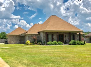 236 Buck Egger Rd, Caledonia, MS 39740
