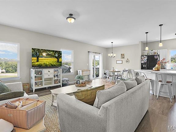 4th image of 2204 Grit Ct