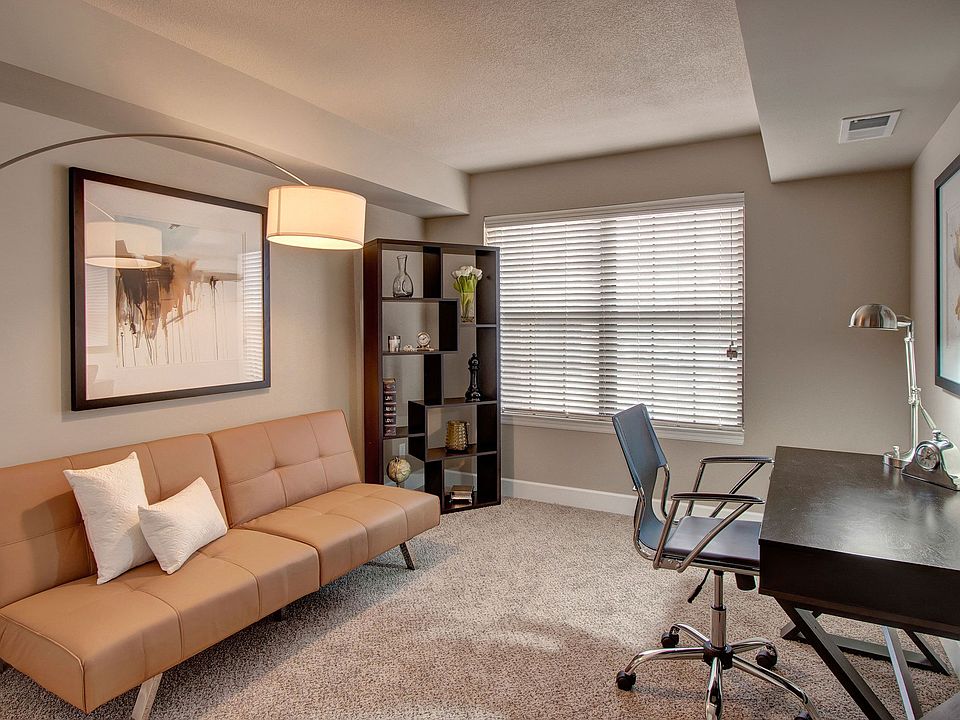 Fairways Large Living Room