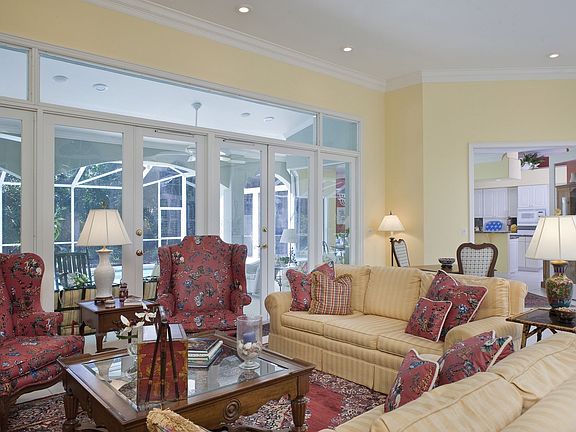 2nd image of 100 Lacosta Ct