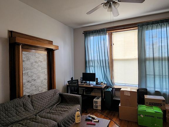 4th image of 3917 N Ashland Ave APT 3F
