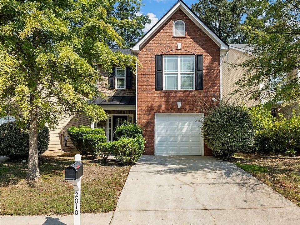 1st image of 2010 Briar Creek Ct NE