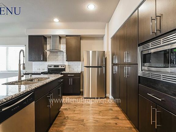 5th image of 2107 Danibelle Dr