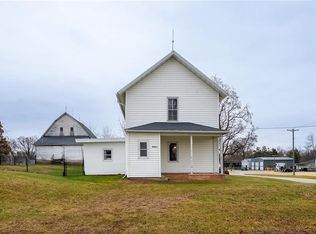 50482 South 3rd Street, Eleva, WI 54738