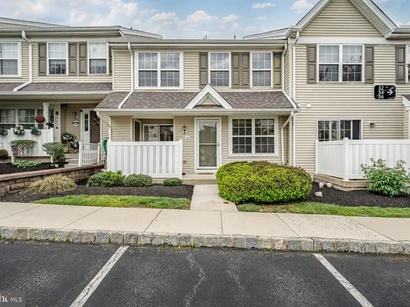 30 Granite Ln #7, Chester Springs, PA 19425