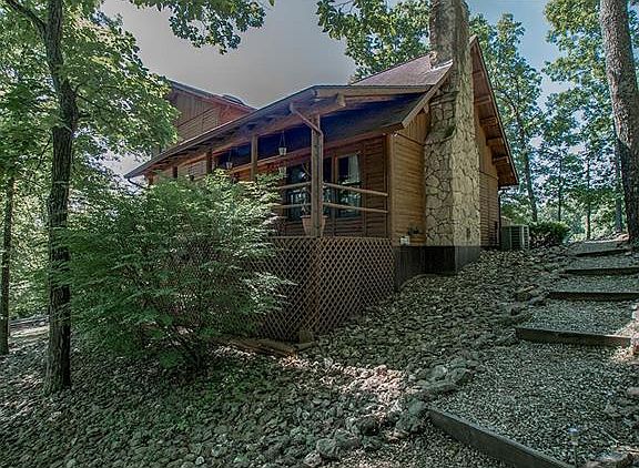 3rd image of 5748 Treebrook Dr