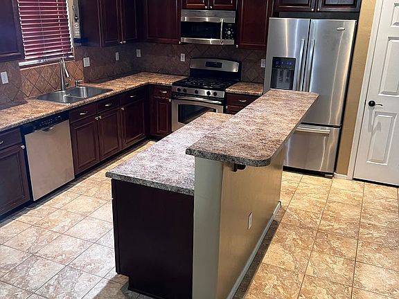 2nd image of 8258 W Calle Sancho Panza