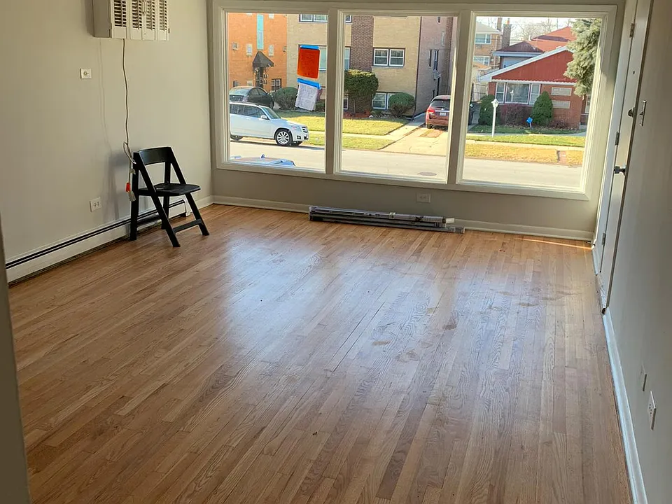 393 Yates Ave #1