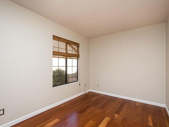 Den/Office/3rd Bedroom