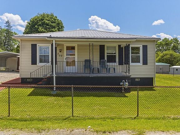2nd image of 202 Mahan Ave