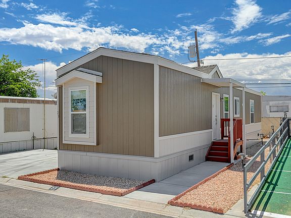 2nd image of 4388 E Lake Mead Blvd #Gbur34