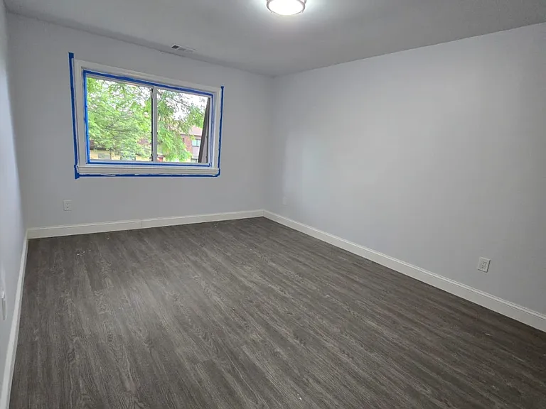 308 Cherry Hill Dr — Photo 11