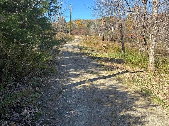 5th image of 83 Miner Rd