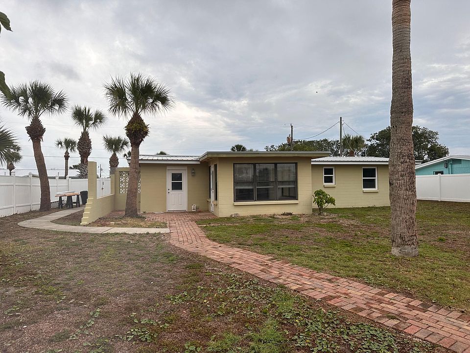 2nd image of 115 Avalon Ave