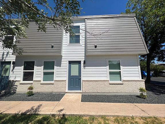 4th image of 1901 Hearthstone Dr APT C