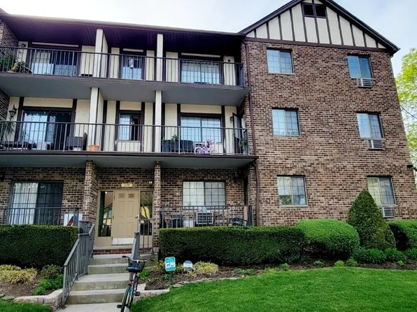 170 Devon Loop APT 8, Staten Island, NY 10314